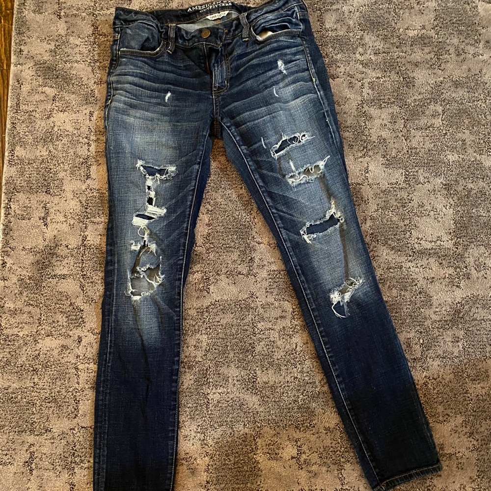 American Eagle dark wash skinny jeans
